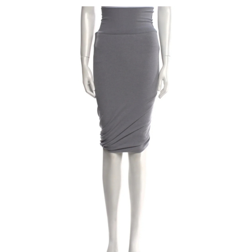 Urban Zen Gray Skirt Size Small Petite
